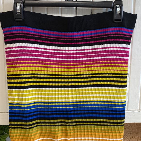 Titiana Sweater Pencil Skirt / Eva Mendes Collection - Picture 2 of 6